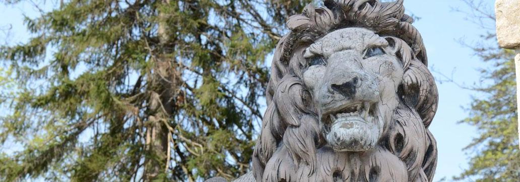 Lion statue